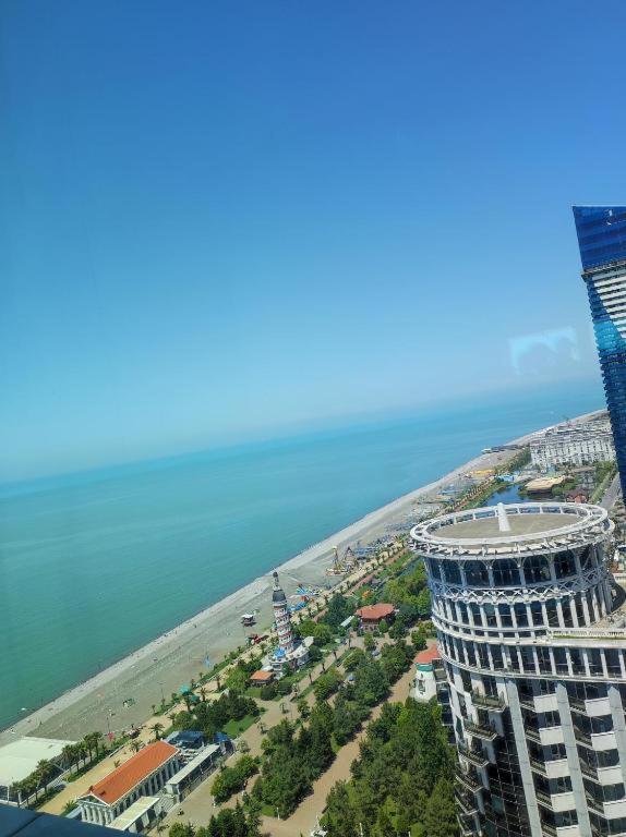 Apartment On Sherif Khimshiashvili Street 15B Batumi Luaran gambar
