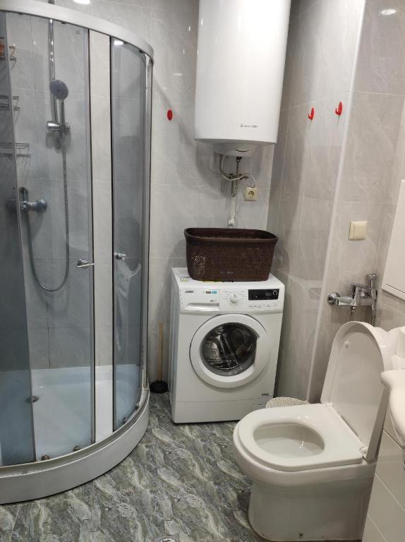 Apartment On Sherif Khimshiashvili Street 15B Batumi Luaran gambar