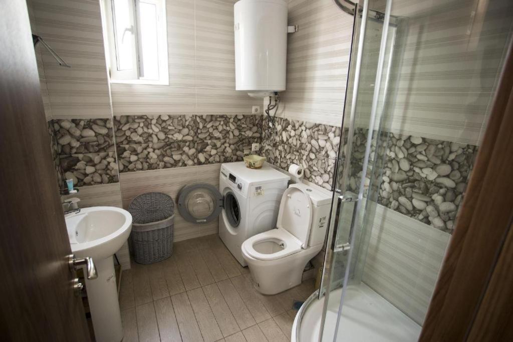 Apartment On Sherif Khimshiashvili Street 15B Batumi Luaran gambar