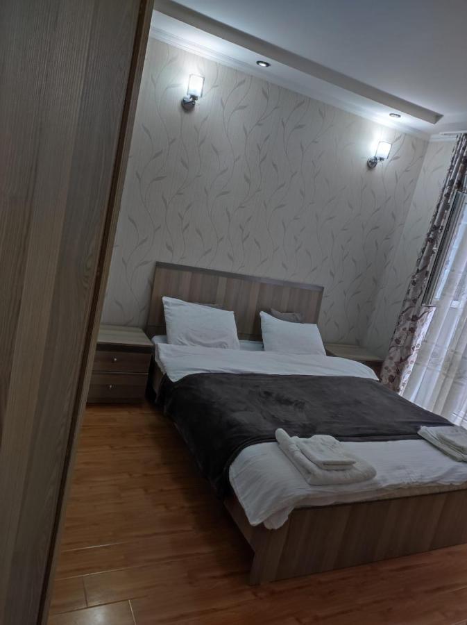 Apartment On Sherif Khimshiashvili Street 15B Batumi Luaran gambar