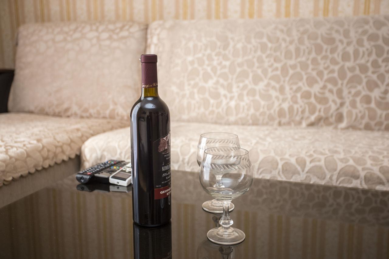 Apartment On Sherif Khimshiashvili Street 15B Batumi Luaran gambar