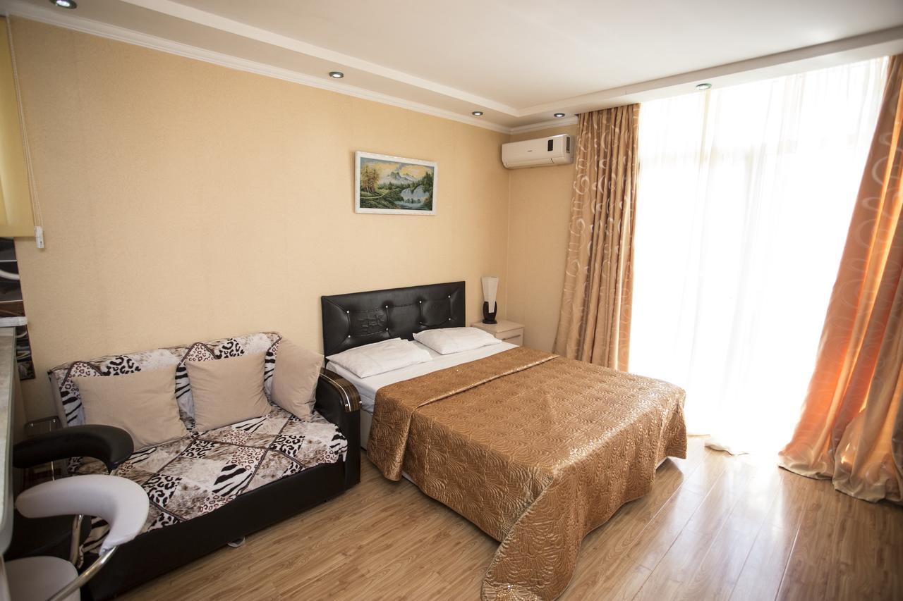 Apartment On Sherif Khimshiashvili Street 15B Batumi Luaran gambar